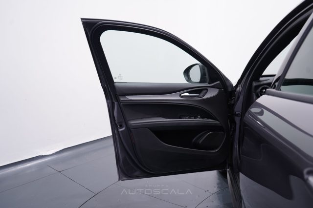 ALFA ROMEO Stelvio usata, con Climatizzatore