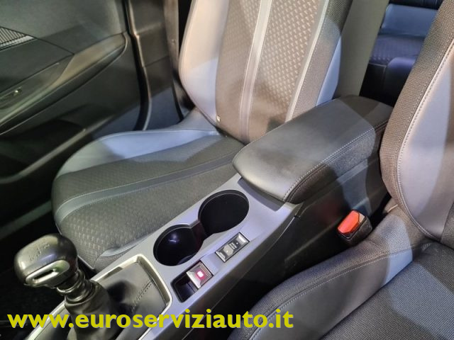 PEUGEOT 2008 usata 23
