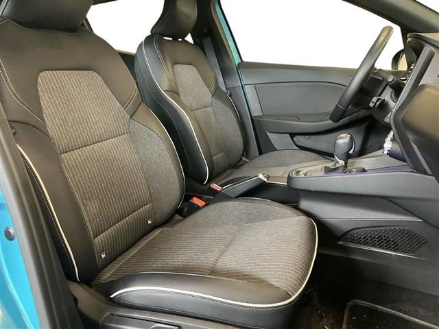 RENAULT Clio usata 9