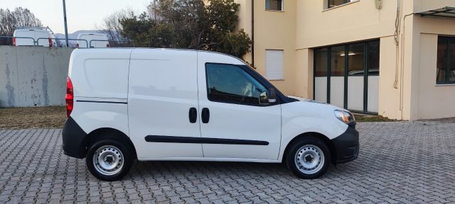 FIAT Doblo usata, con Airbag Passeggero