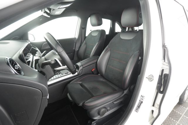 MERCEDES-BENZ CLA usata 8