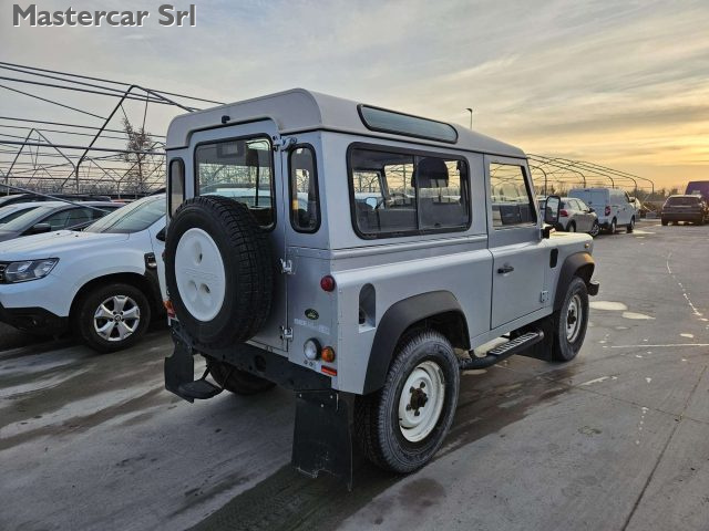 LAND ROVER Defender usata, con Interni in pelle