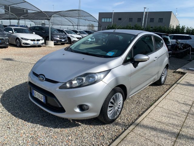 FORD Fiesta usata, con ABS