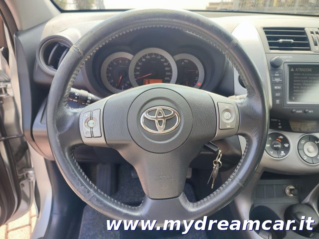 TOYOTA RAV 4 usata, con ESP