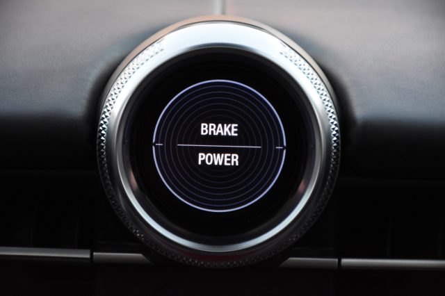 MASERATI Grecale usata, con Leve al volante