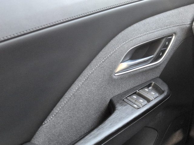 MG ZS usata, con Sensori di parcheggio posteriori