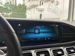 MERCEDES-BENZ GLE 300 usata, con Autoradio digitale