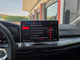 VOLKSWAGEN Golf usata, con Telecamera per parcheggio assistito