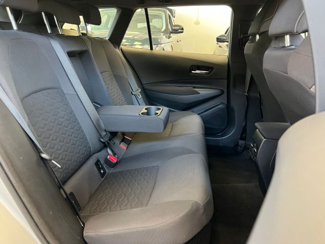 TOYOTA Corolla usata, con Fendinebbia