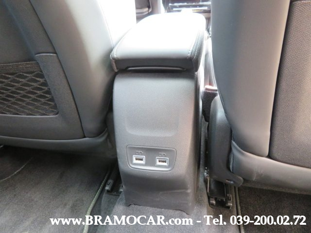 PEUGEOT 208 usata, con Sensori di parcheggio anteriori