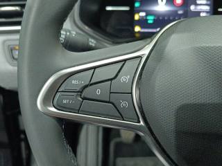 RENAULT Clio usata, con Specchietti laterali elettrici