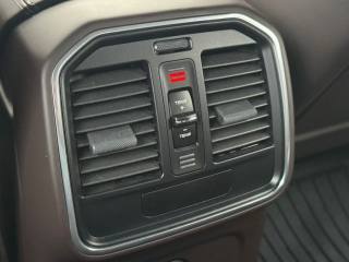 PORSCHE Macan usata, con Park Distance Control