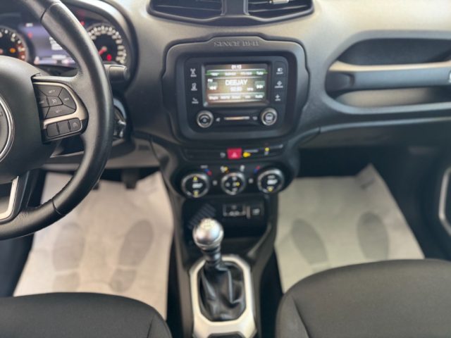JEEP Renegade usata, con USB