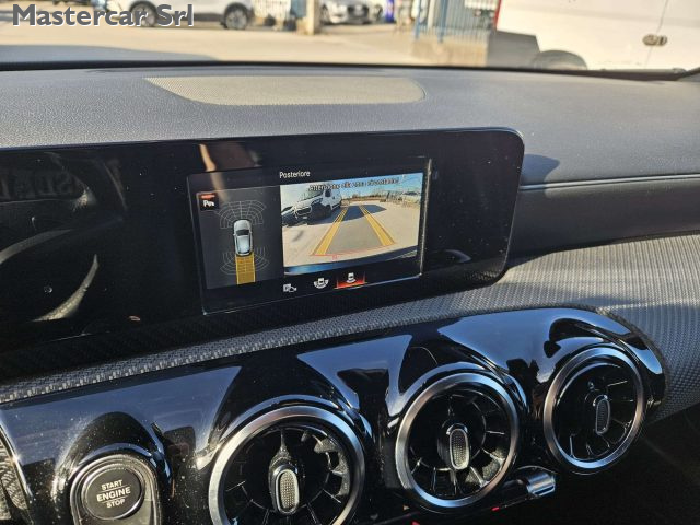MERCEDES-BENZ A 250 usata, con Telecamera per parcheggio assistito