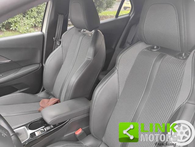 PEUGEOT 2008 usata, con Luci diurne LED