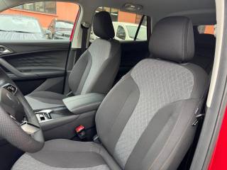 MG HS usata, con USB