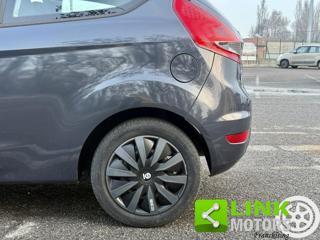 FORD Fiesta usata, con Specchietti laterali elettrici