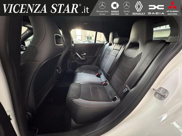 MERCEDES-BENZ CLA 200 usata, con Controllo automatico clima
