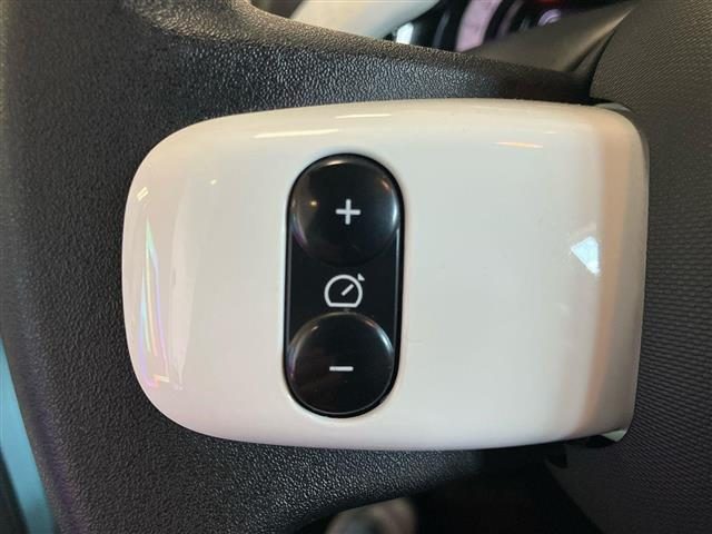 RENAULT Twingo usata 16
