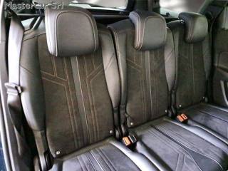 PEUGEOT 5008 usata, con Park Distance Control