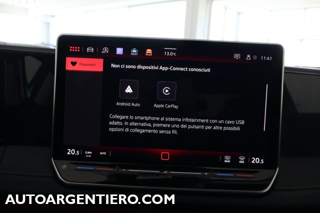 VOLKSWAGEN Tiguan usata, con Bracciolo