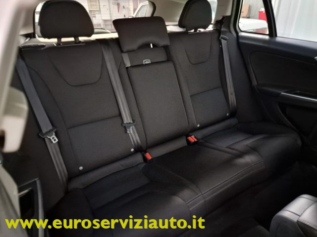 VOLVO V60 usata 36