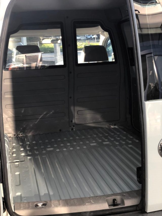 VOLKSWAGEN Caddy usata 16