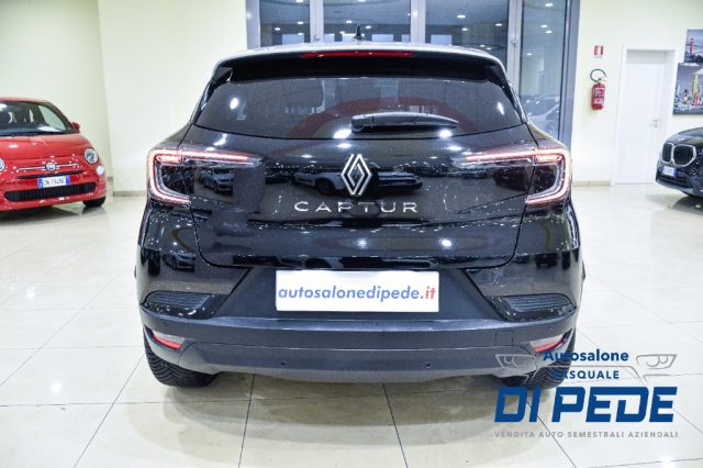 RENAULT Captur usata, con Autoradio