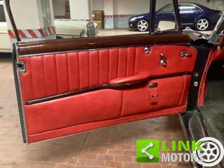 MERCEDES-BENZ 220 usata 10