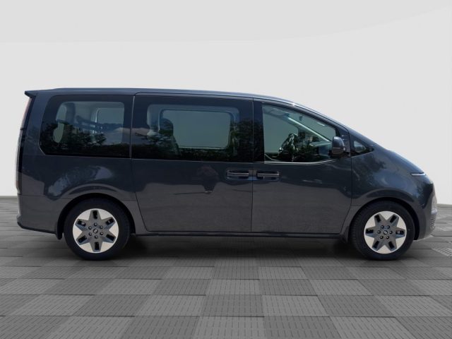 HYUNDAI Staria usata 5