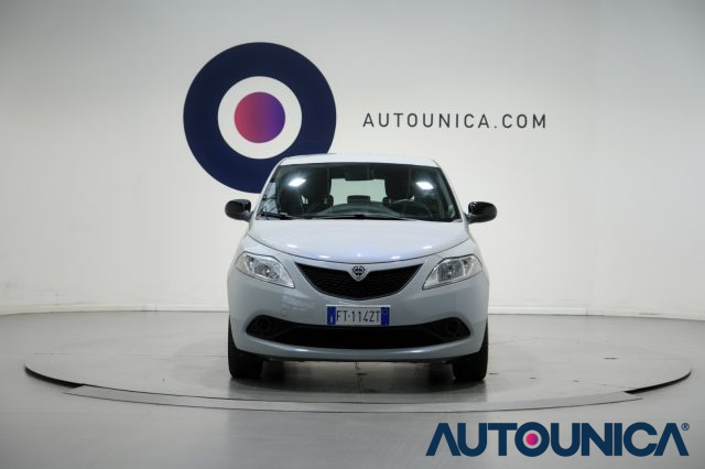 LANCIA Ypsilon usata, con Airbag