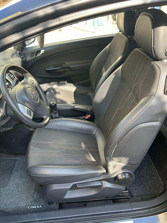 OPEL Corsa usata, con Airbag laterali