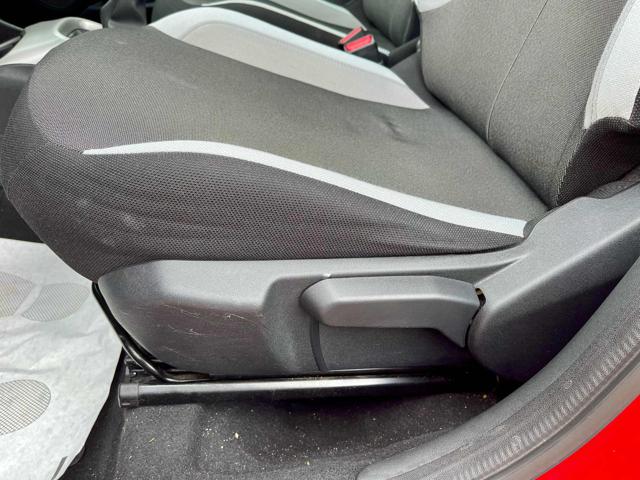 TOYOTA Aygo usata, con Bluetooth