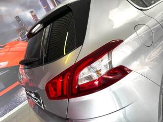 PEUGEOT 308 usata, con Autoradio