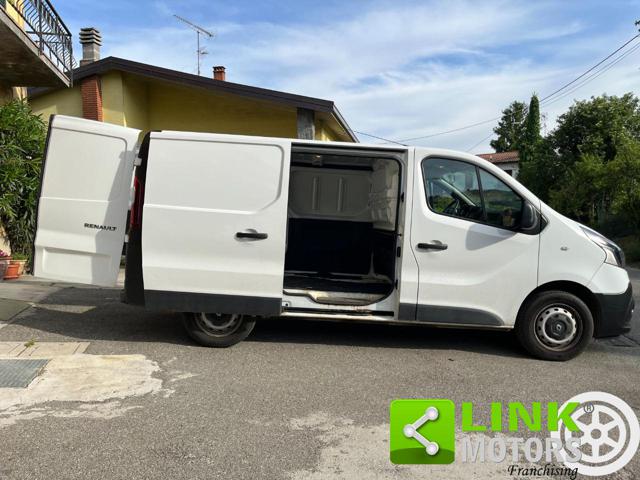 RENAULT Trafic usata, con Servosterzo