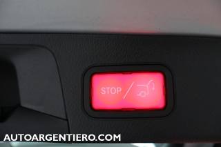 MERCEDES-BENZ GLA 180 usata, con Sensore di luce