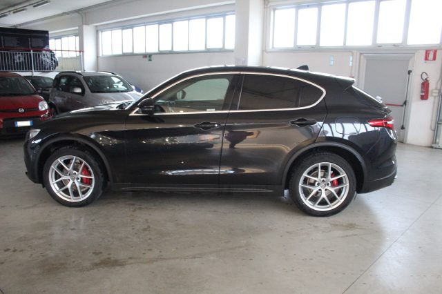 ALFA ROMEO Stelvio usata, con Airbag laterali