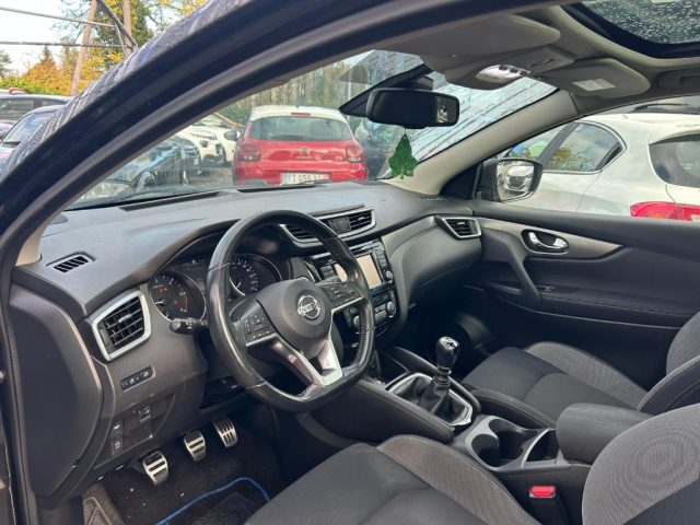 NISSAN Qashqai usata, con Autoradio