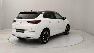 OPEL Grandland usata, con Alzacristalli elettrici