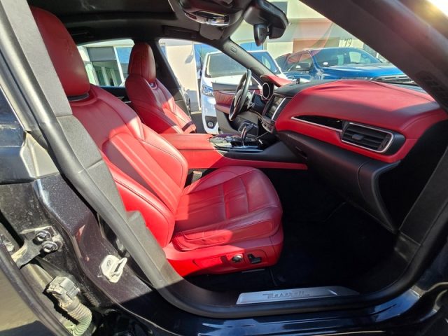 MASERATI Levante usata, con Controllo trazione