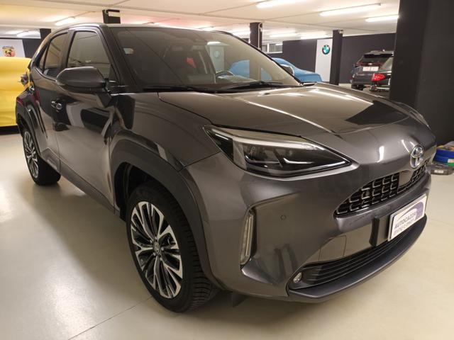 TOYOTA Yaris Cross usata, con Autoradio