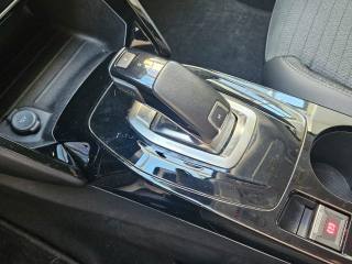 PEUGEOT 2008 usata, con Vetri oscurati
