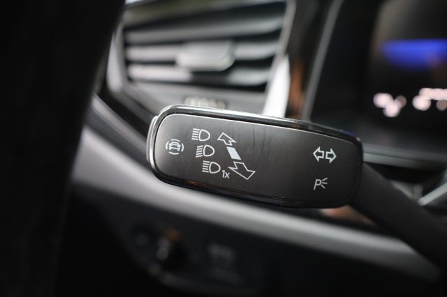 VOLKSWAGEN Taigo usata, con Sedile posteriore sdoppiato