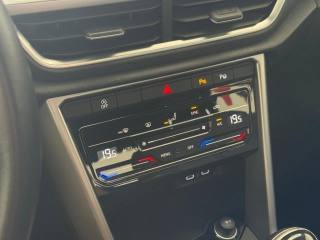 VOLKSWAGEN T-Roc usata, con Fari LED