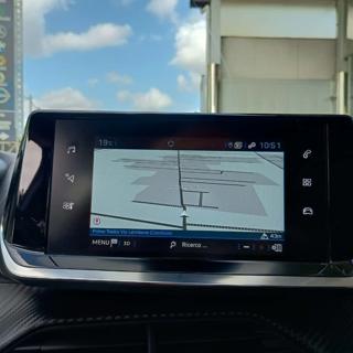 PEUGEOT 2008 usata, con Controllo trazione