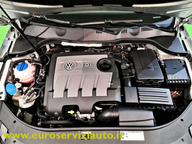 VOLKSWAGEN Passat usata 43