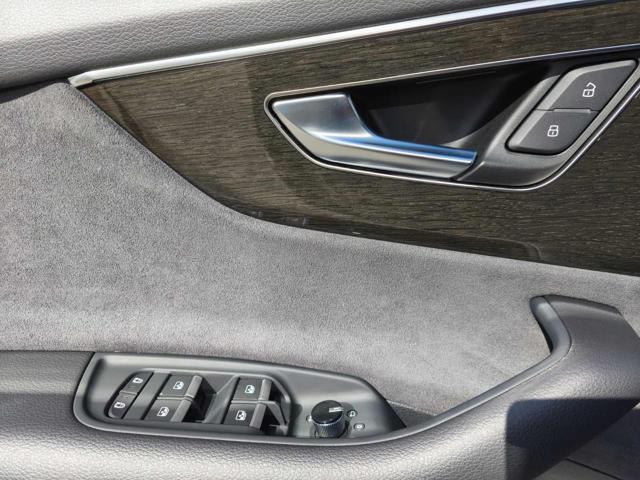 AUDI Q8 usata, con Regolazione elettrica sedili