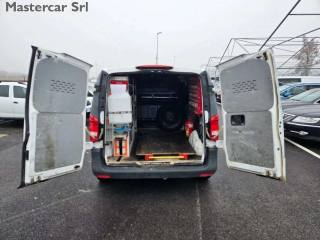 MERCEDES-BENZ Vito usata, con Park Distance Control