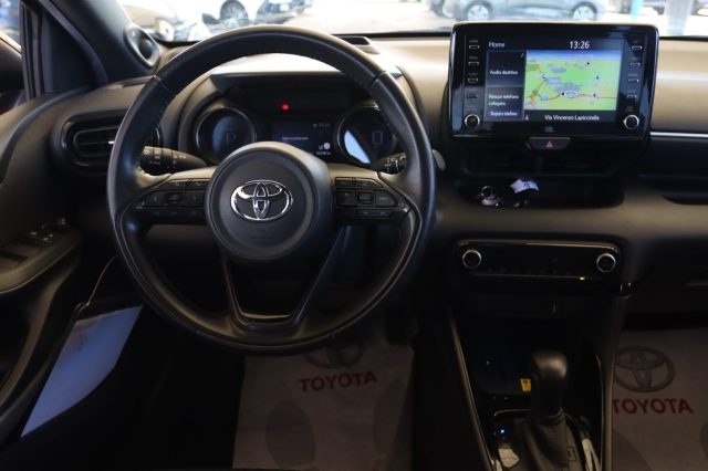 TOYOTA Yaris usata, con Riconoscimento dei segnali stradali