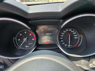 ALFA ROMEO Stelvio usata, con Volante in pelle